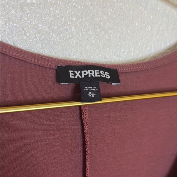 Express -Burgundy V-Neck twist Dress-3/4 sleeve- Size XL - Picture 2 of 6